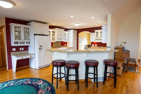 $595,000 | 3 Timberland Drive, Binghamton, NY 13903