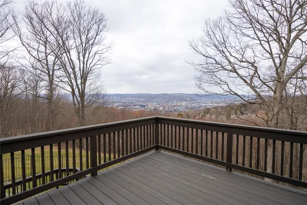 $595,000 | 3 Timberland Drive, Binghamton, NY 13903