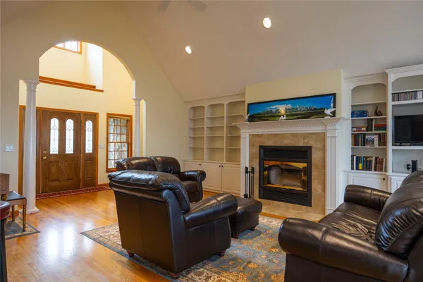 $595,000 | 3 Timberland Drive, Binghamton, NY 13903