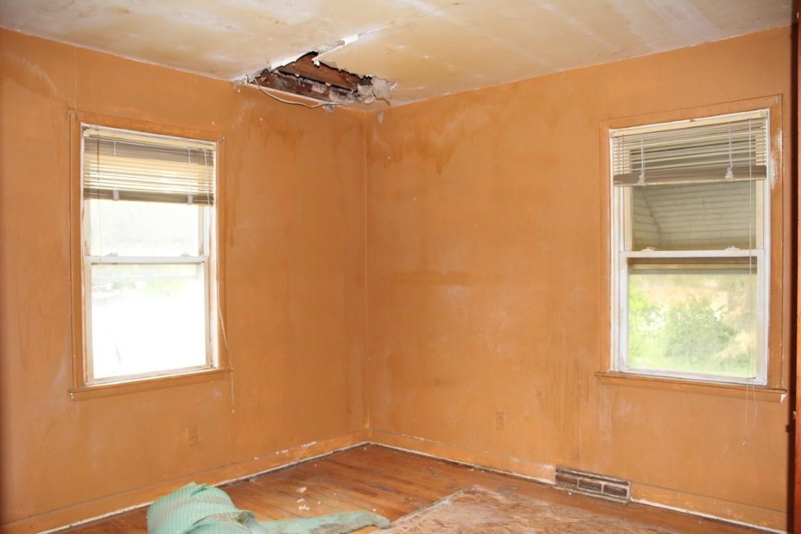 1811 Charles Street Raleigh, NC 27610 - Photo 9 of 16 Photo 9
