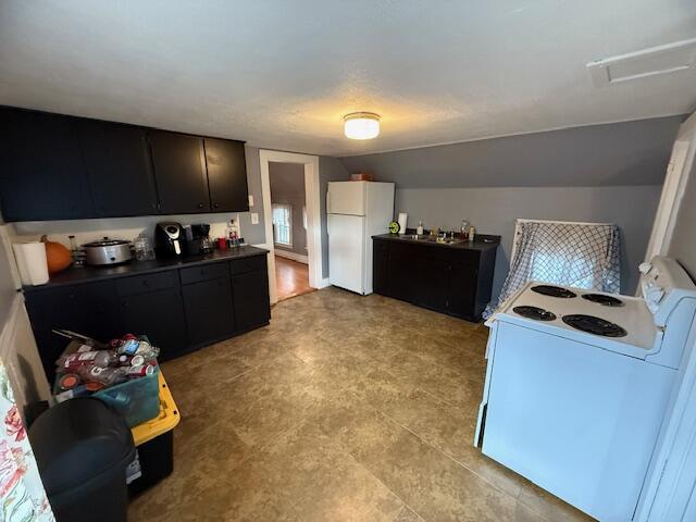 159 Elm Street Bangor, ME 04401 - Photo 10 of 14 Kitchen Unit 2