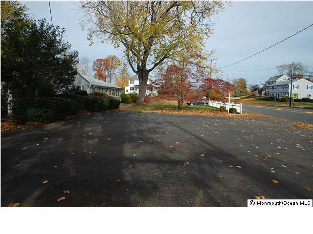 684 Holmdel Road Hazlet, NJ 07730 - Photo 4 of 4 Additional Photo
