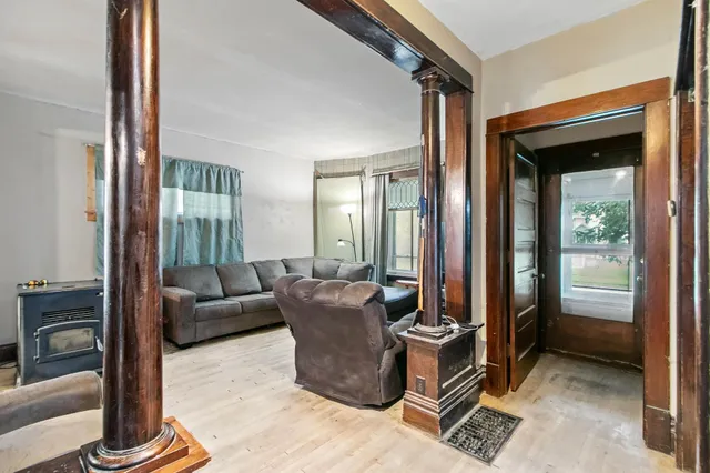 $168,000 | 217 North Main Street, Reeseville, WI 53579