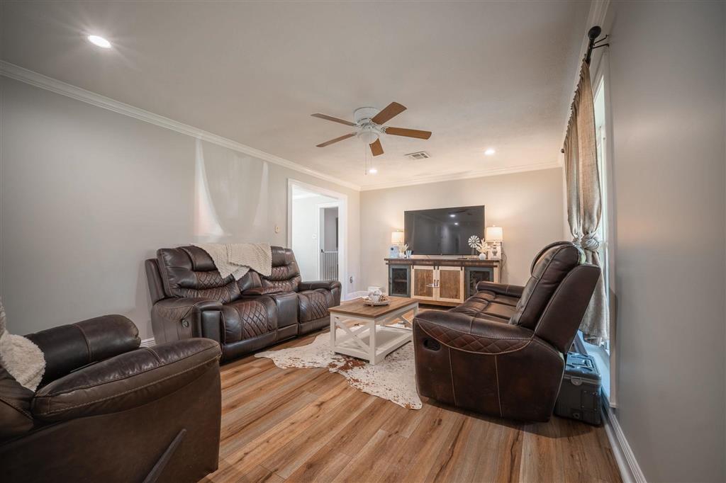 2797 East Gauthier Road Lake Charles, LA 70607 - Photo 1 of 6 Gallery Image 1