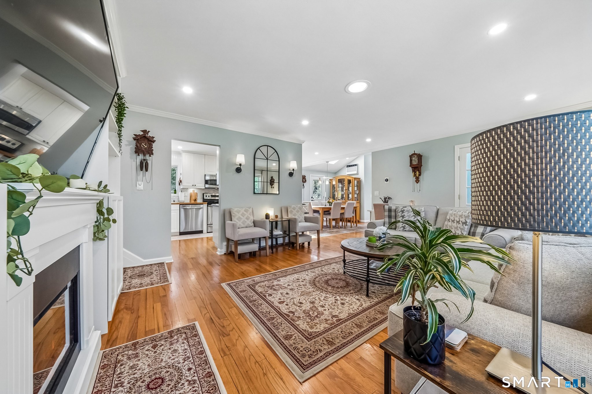 16 Eastwood Road Norwalk, CT 06851 - Photo 12 of 47