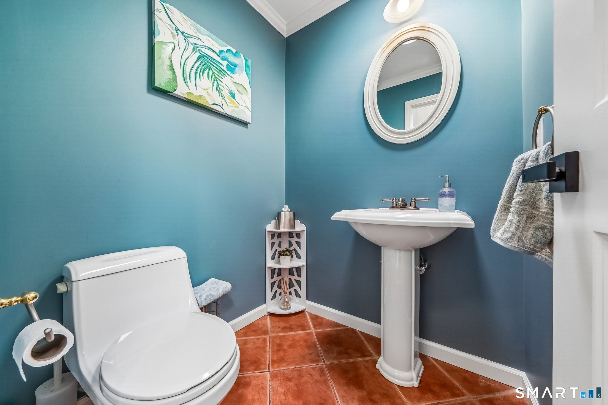 16 Eastwood Road Norwalk, CT 06851 - Photo 18 of 47