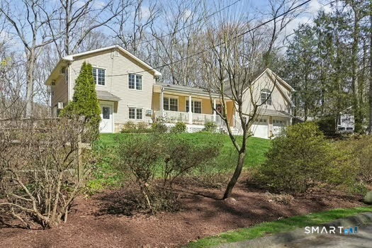 16 Eastwood Road Norwalk, CT 06851 - Photo 3 of 47