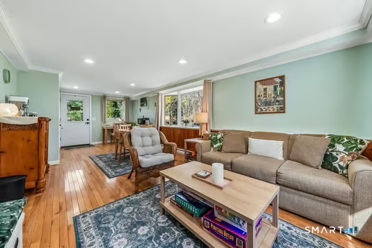 16 Eastwood Road Norwalk, CT 06851 - Photo 33 of 47