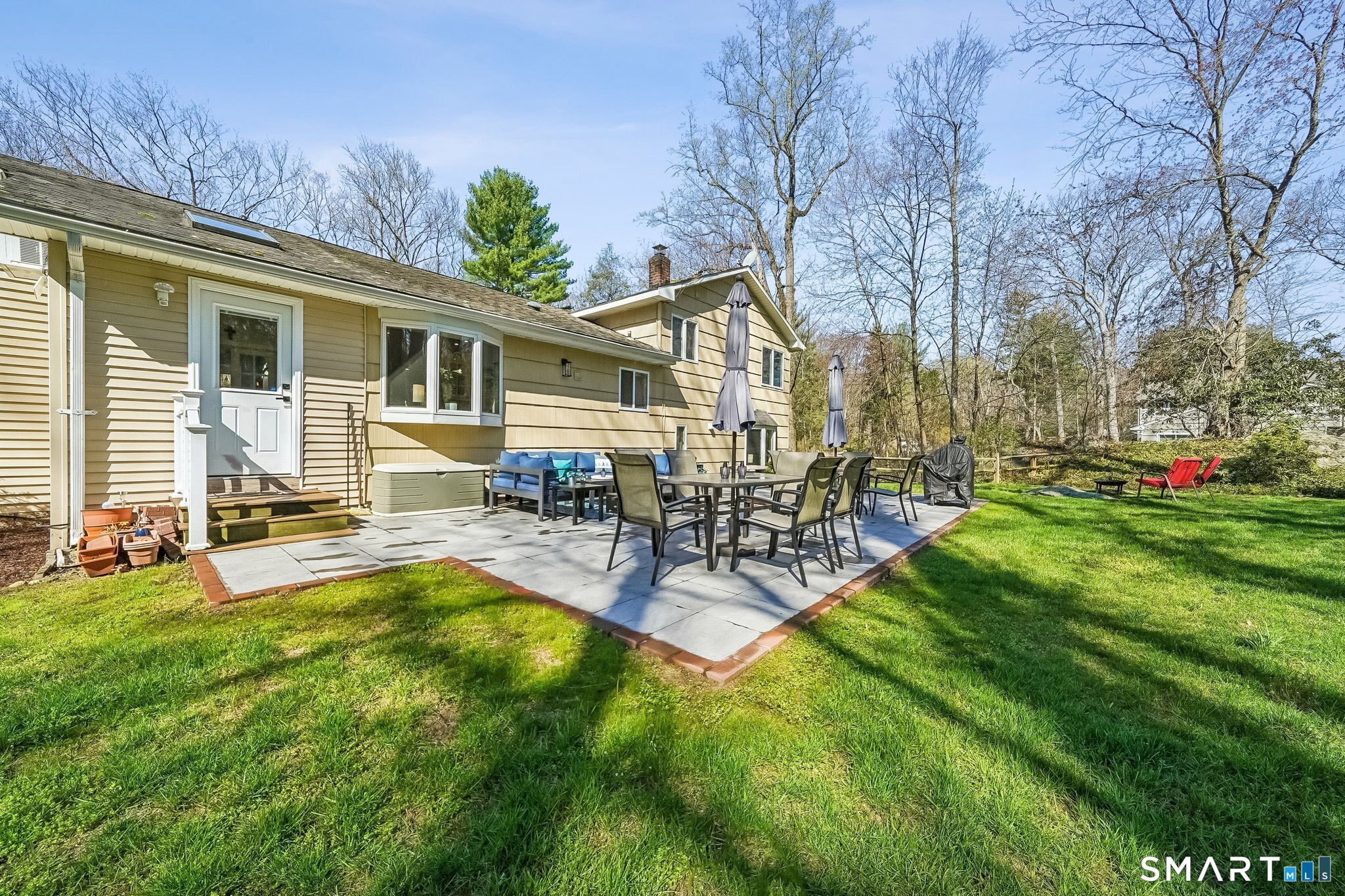 16 Eastwood Road Norwalk, CT 06851 - Photo 41 of 47