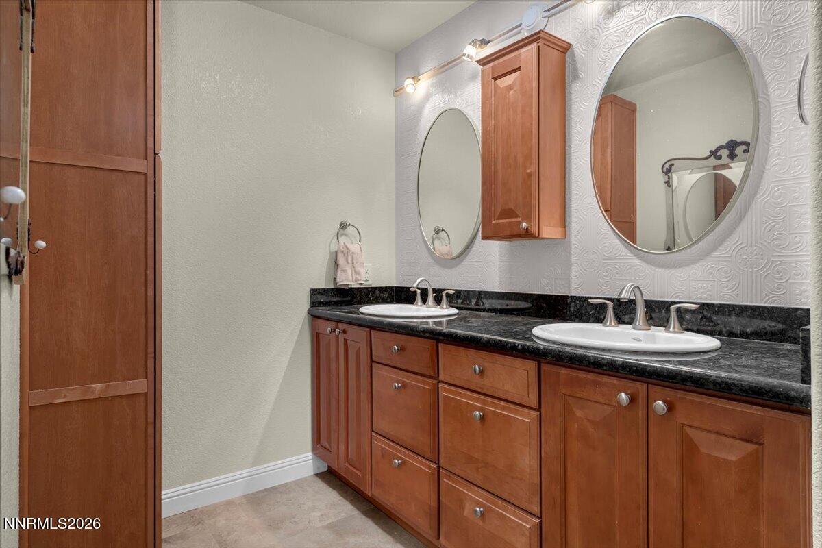 14395 North Red Rock Road Reno, NV 89508 - Photo 18 of 63 Primary Bathroom