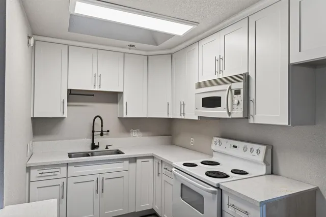 $400,000 | 805 Country Road, Meadow Vista, CA 95722