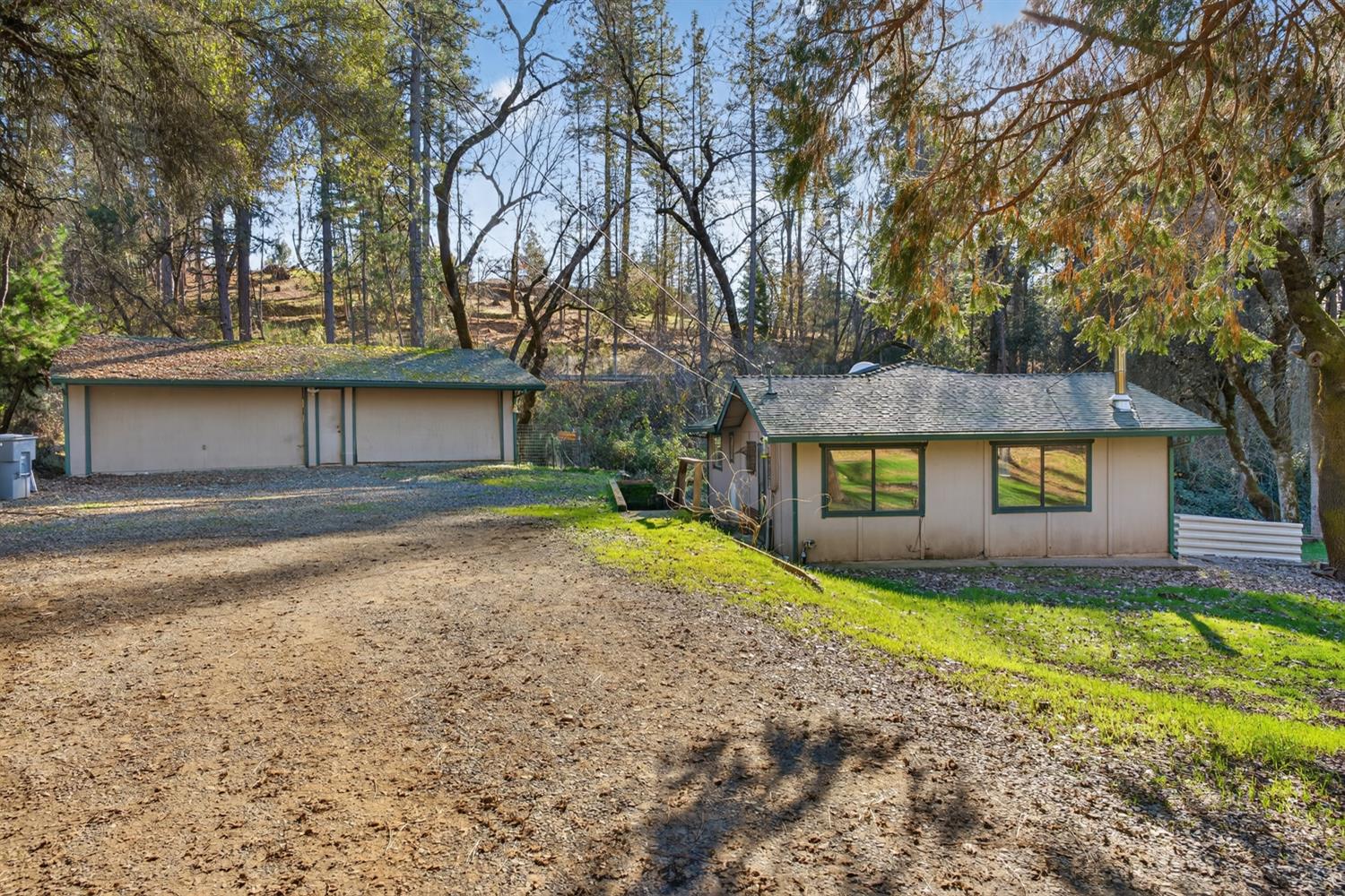 805 Country Road Meadow Vista, CA 95722 - Photo 20 of 44