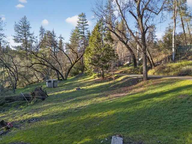 $400,000 | 805 Country Road, Meadow Vista, CA 95722