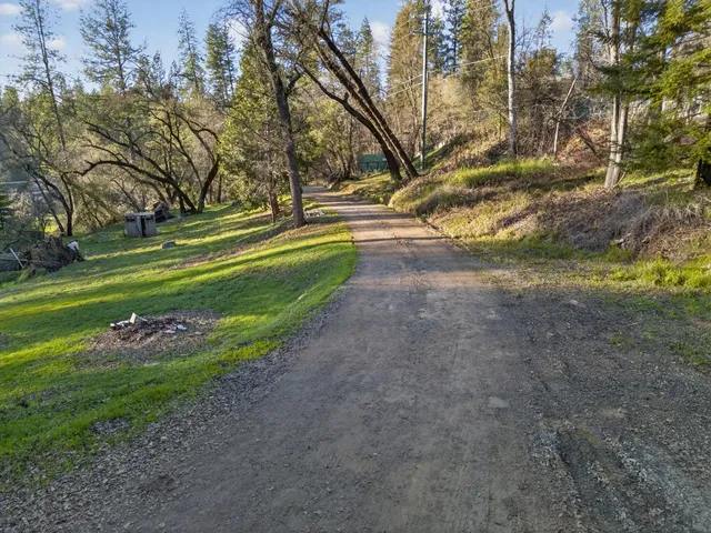 $400,000 | 805 Country Road, Meadow Vista, CA 95722