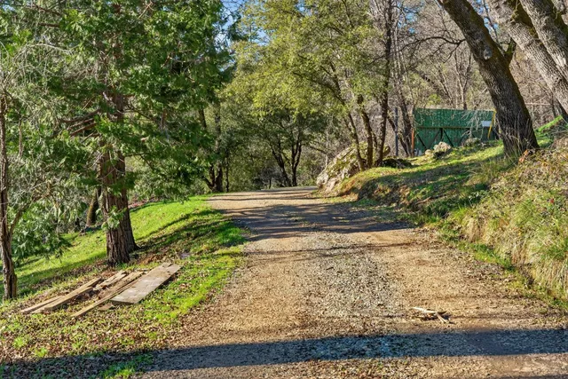 $400,000 | 805 Country Road, Meadow Vista, CA 95722