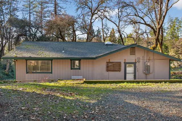 $400,000 | 805 Country Road, Meadow Vista, CA 95722