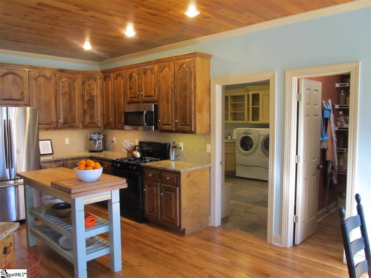 211 North Rutherford Road Greer, SC 29651 - Photo 18 of 36