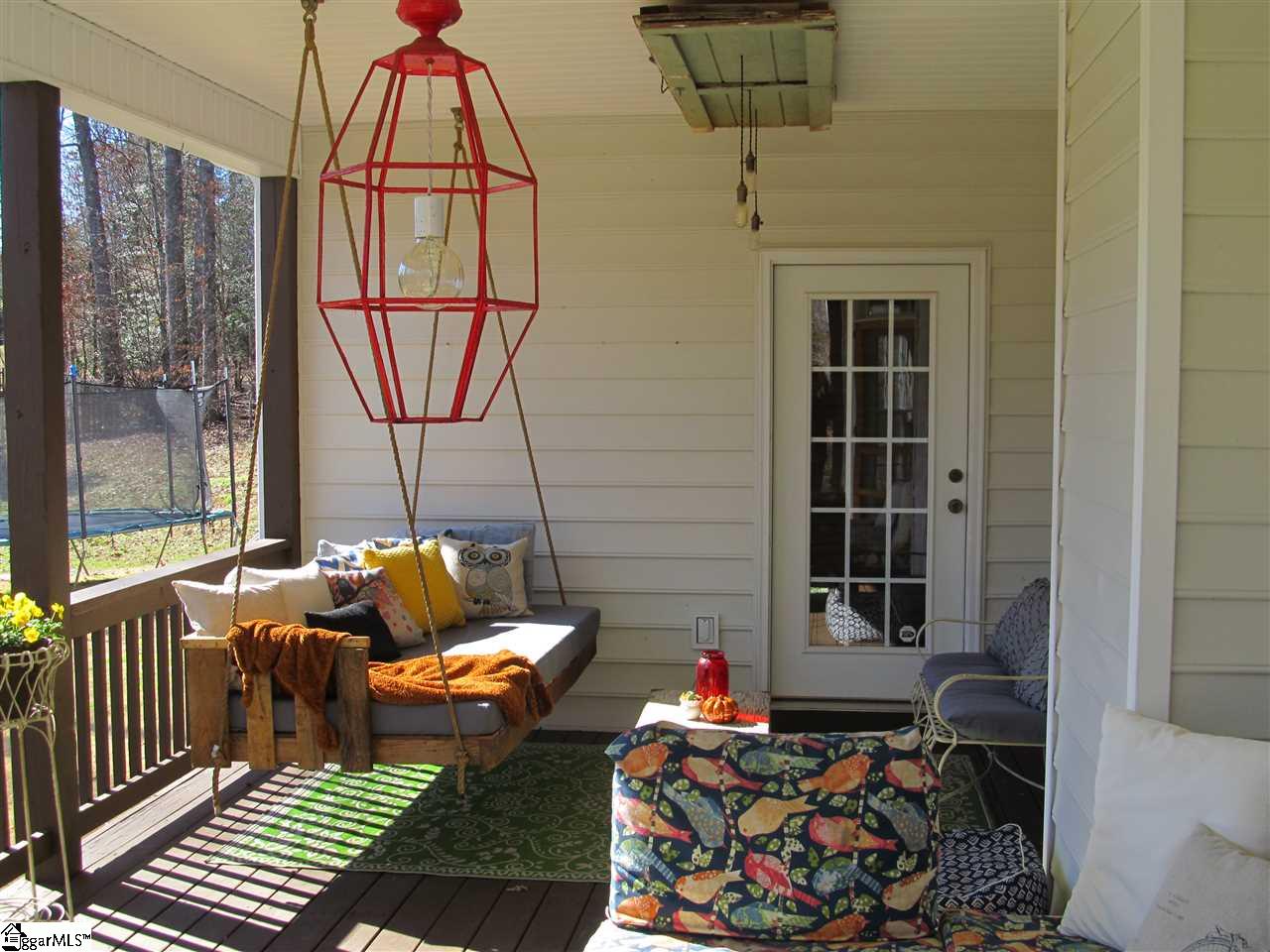 211 North Rutherford Road Greer, SC 29651 - Photo 9 of 36