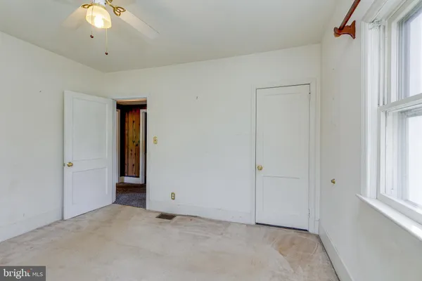 $300,000 | 117 Pine Lane, Hainesport, NJ 08036