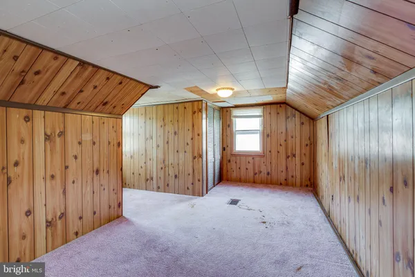 $300,000 | 117 Pine Lane, Hainesport, NJ 08036