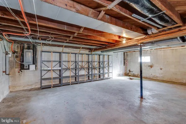 $300,000 | 117 Pine Lane, Hainesport, NJ 08036