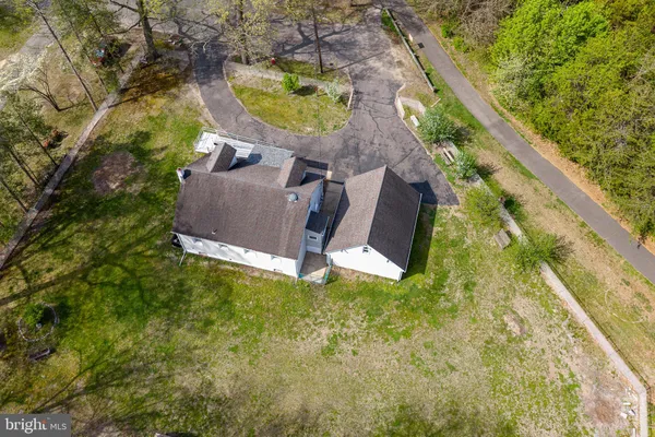 $300,000 | 117 Pine Lane, Hainesport, NJ 08036