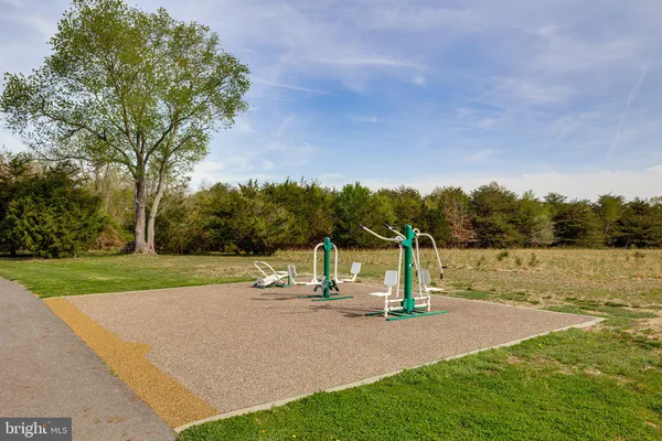 $300,000 | 117 Pine Lane, Hainesport, NJ 08036