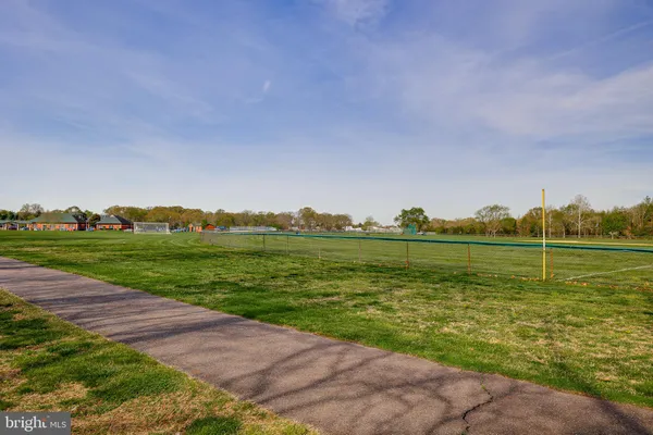 $300,000 | 117 Pine Lane, Hainesport, NJ 08036