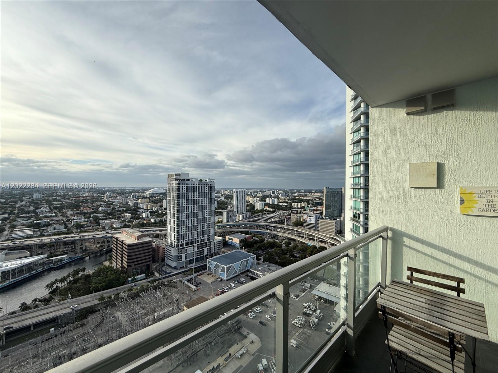 92 Southwest 3rd Street, Unit 3709 Miami, FL 33130 - Photo 19 of 22