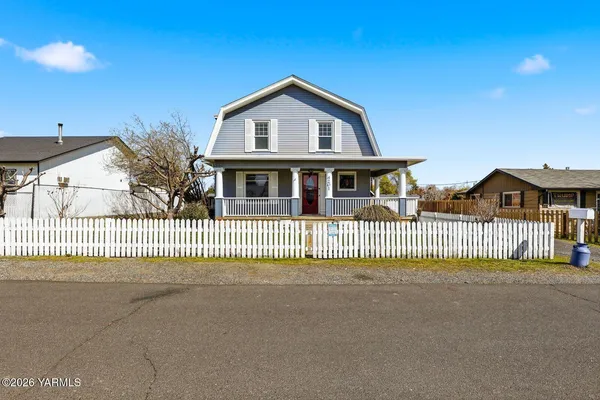 $395,000 | 4201 Storm Avenue, Yakima, WA 98908