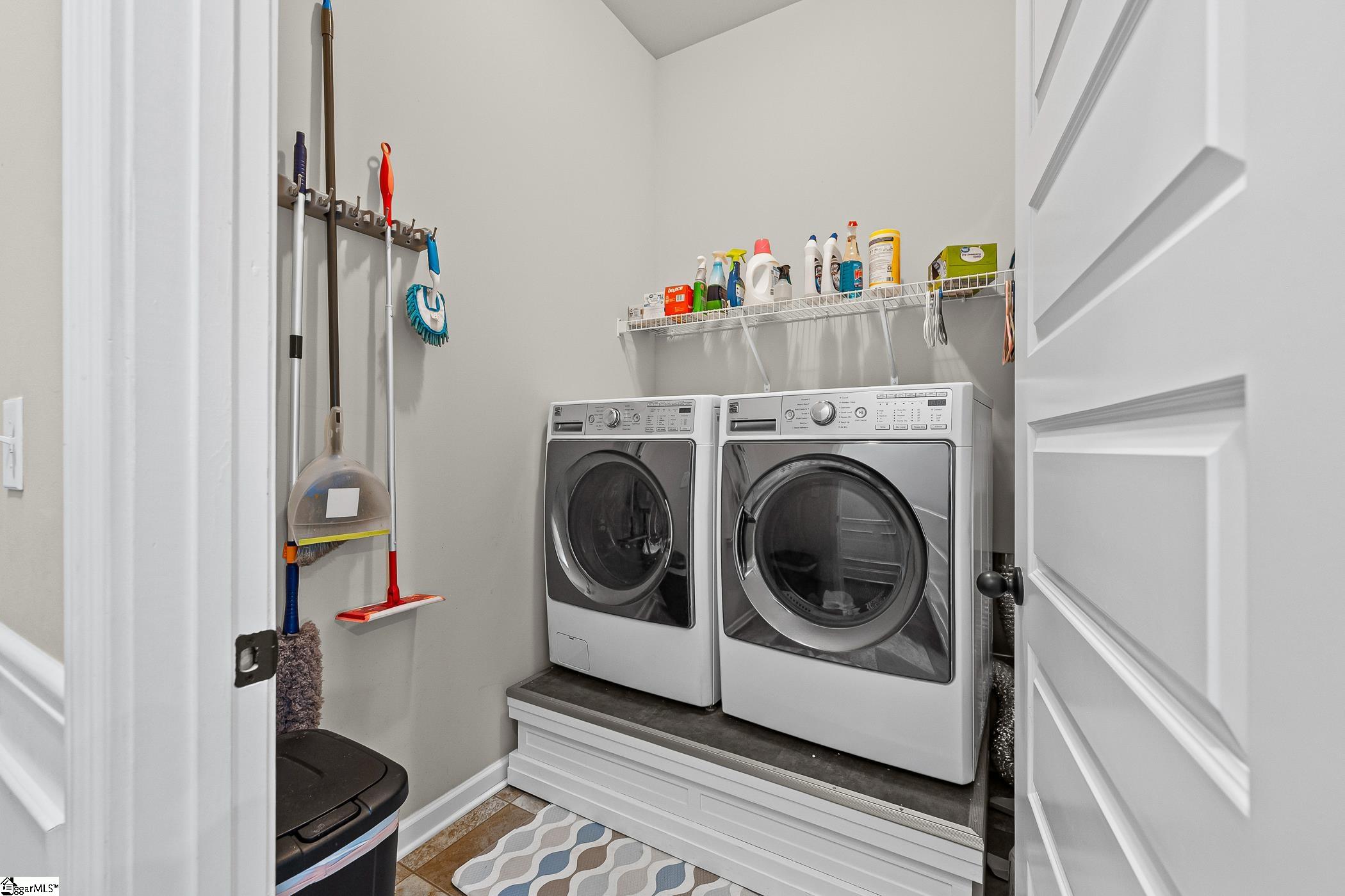 425 Castleford Place Simpsonville, SC 29681 - Photo 17 of 48