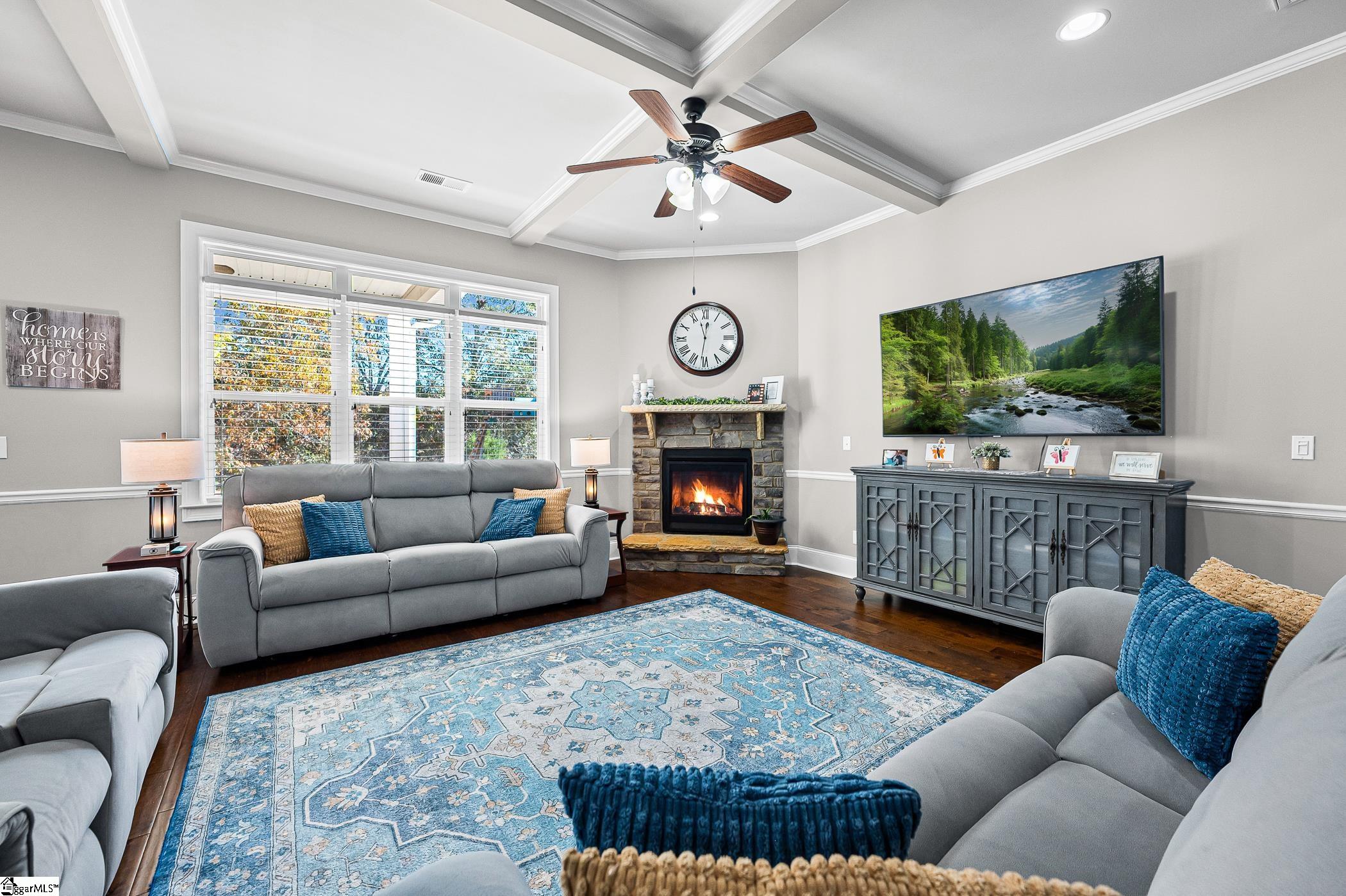 425 Castleford Place Simpsonville, SC 29681 - Photo 3 of 48