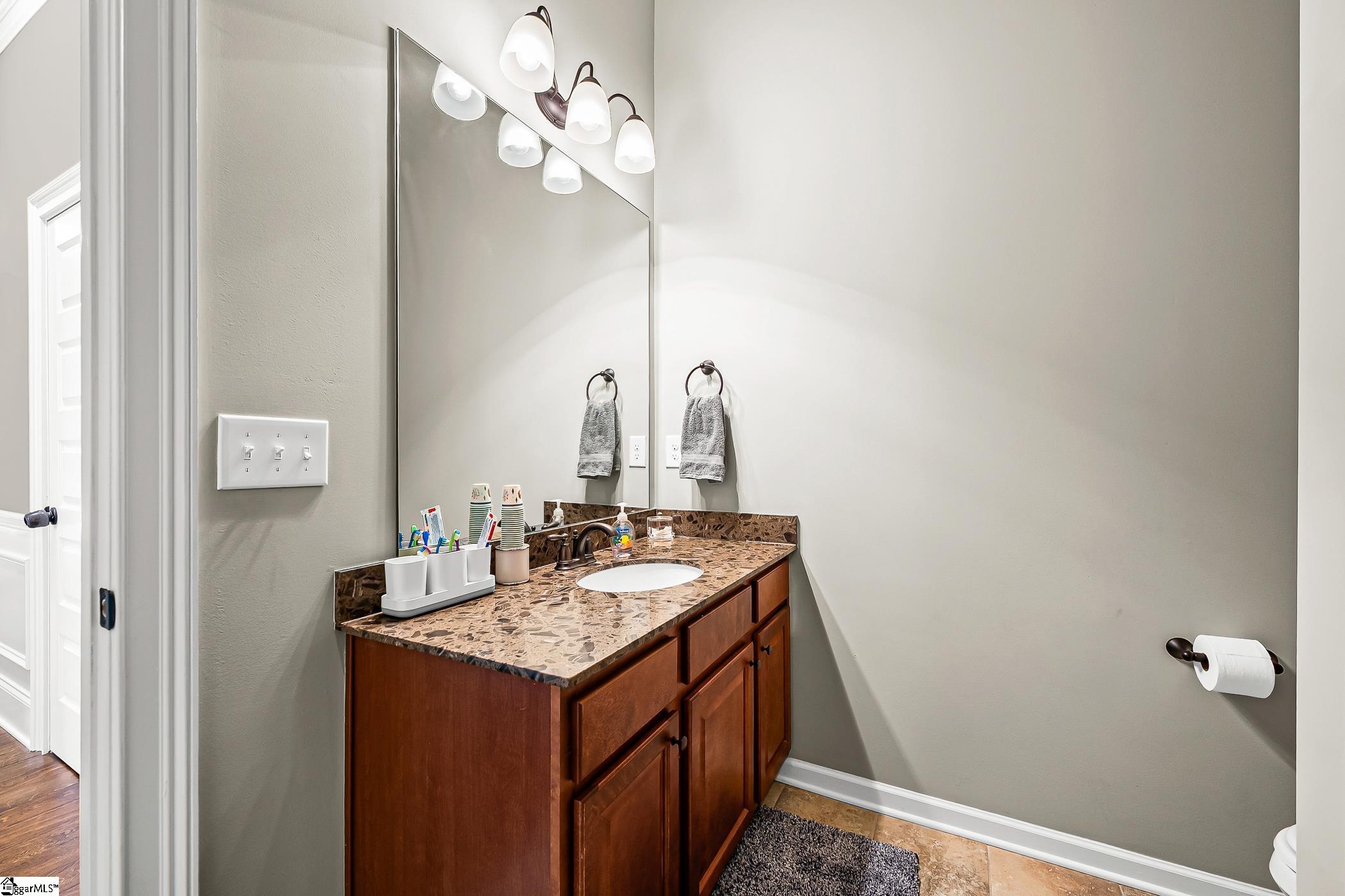 425 Castleford Place Simpsonville, SC 29681 - Photo 35 of 48