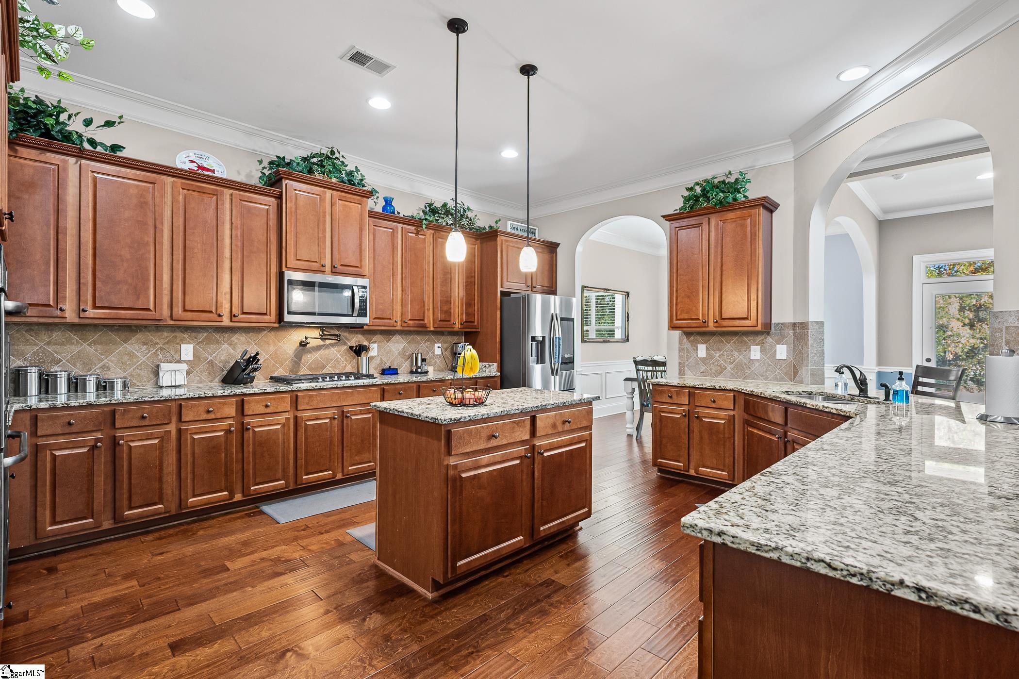 425 Castleford Place Simpsonville, SC 29681 - Photo 9 of 48