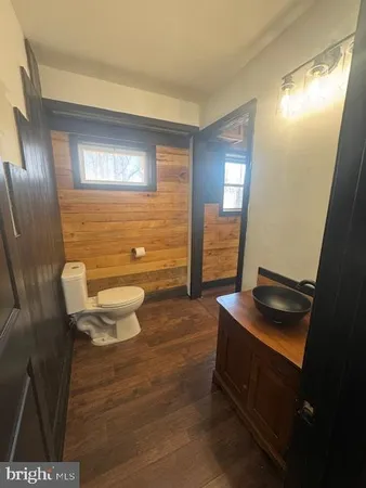 $345,000 | 31078 Old Locust Grove, Locust Grove, VA 22508