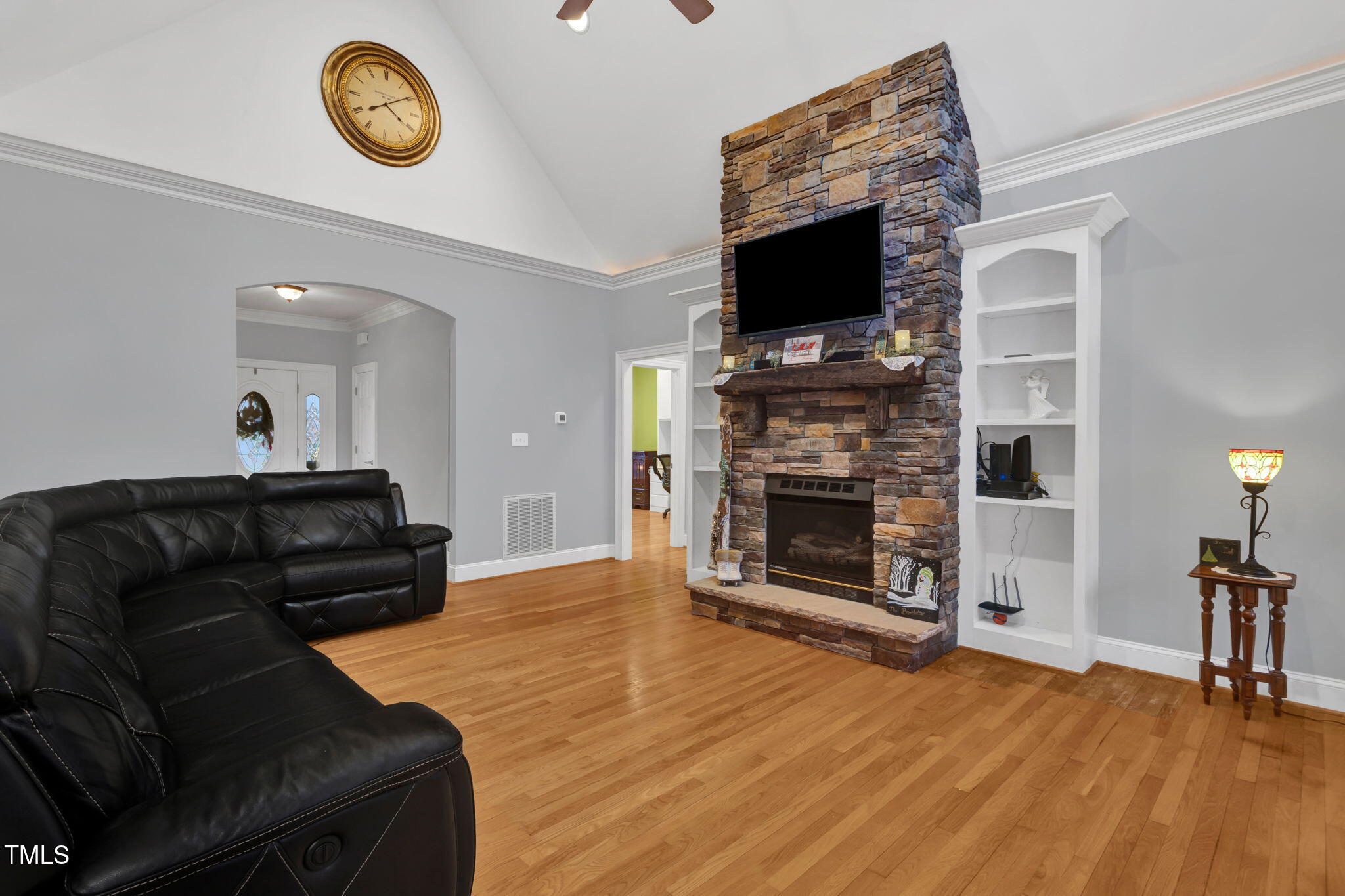 5614 Woodstream Road Randleman, NC 27317 - Photo 8 of 39 Living Room