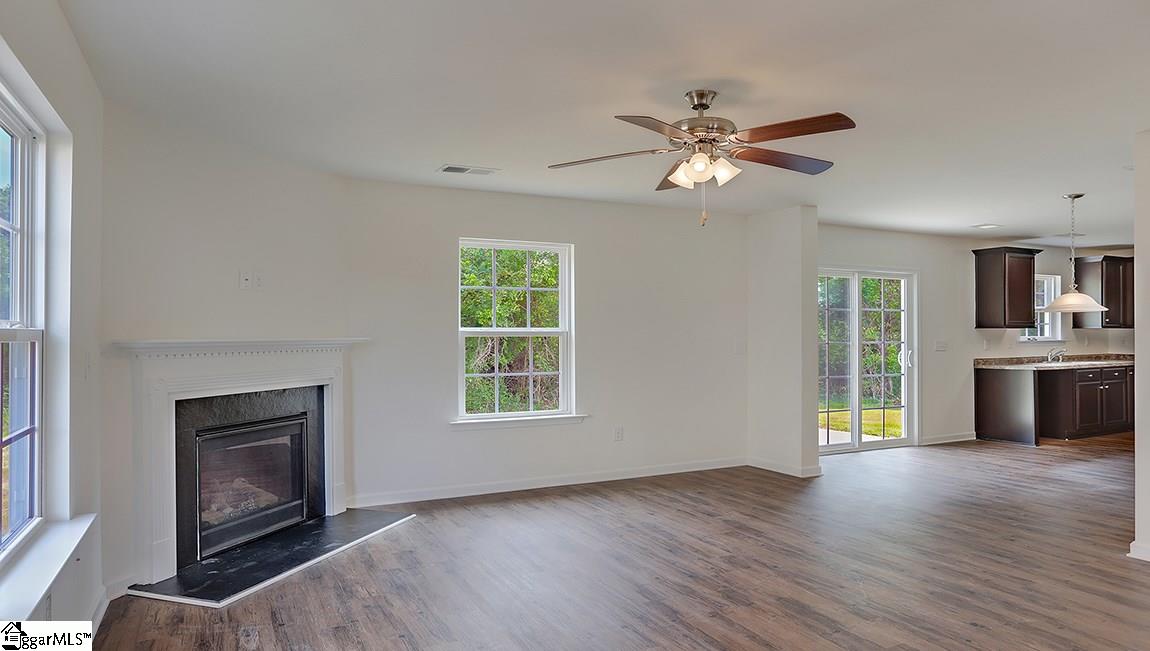 102 Vereen Court Anderson, SC 29621 - Photo 5 of 22 Gallery Image 5