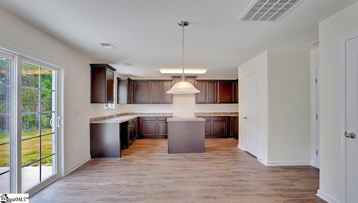 102 Vereen Court Anderson, SC 29621 - Photo 6 of 22 Gallery Image 6