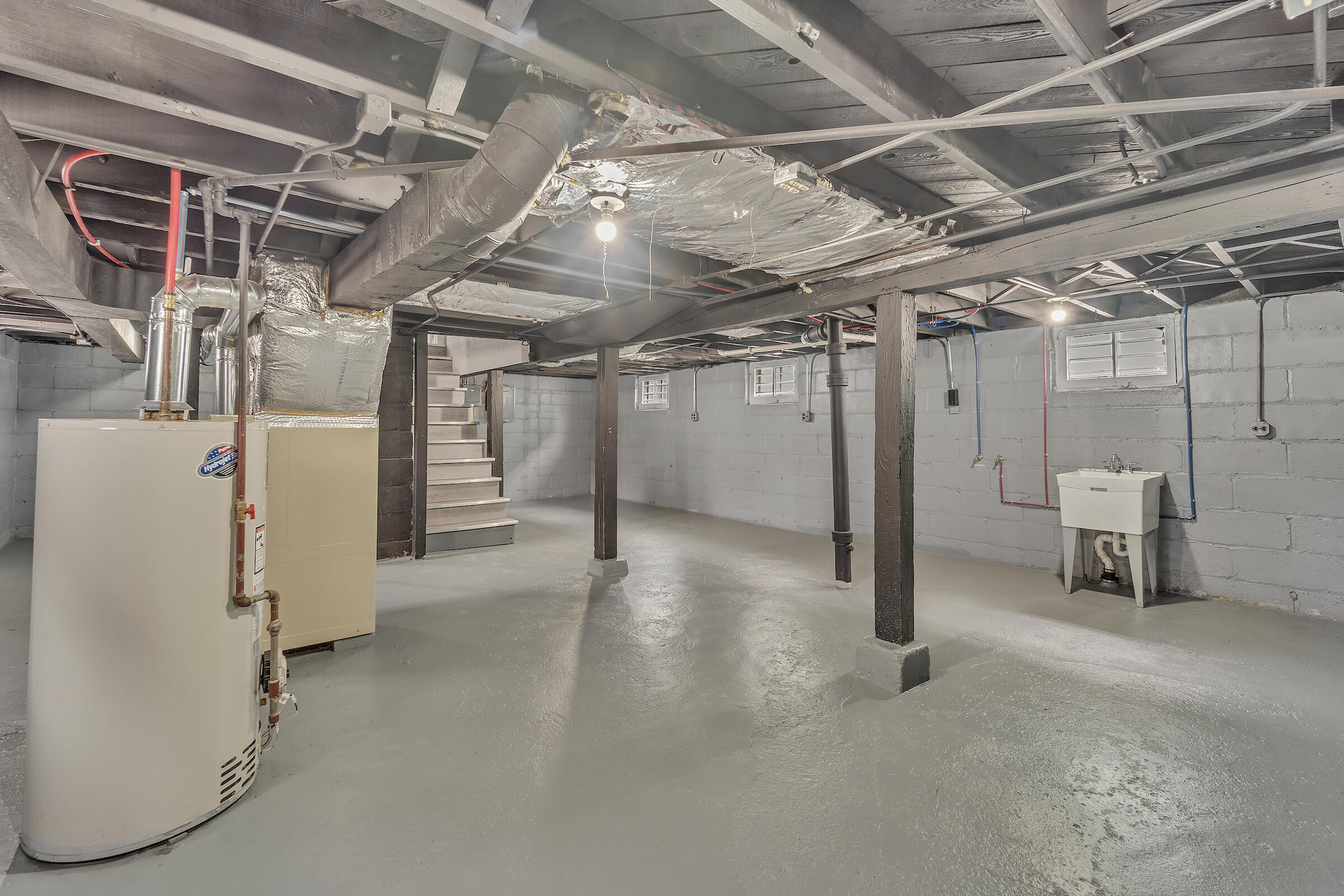 6824 West Hayes Avenue West Allis, WI 53219 - Photo 18 of 21 Basement