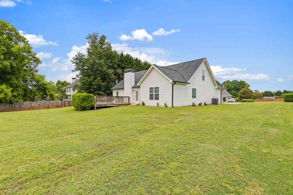 360 Finch Way Jefferson, GA 30549 - Photo 40 of 58