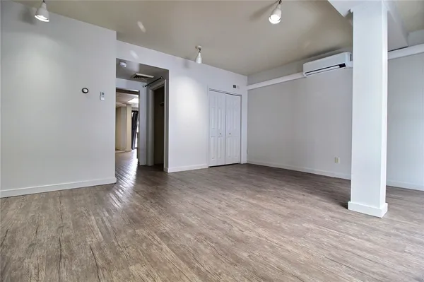 $1,600 | 55 Beach Street, Unit 16, Westerly, RI 02891