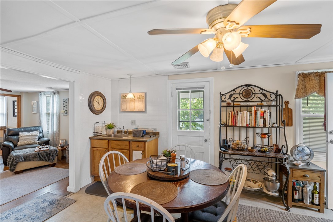 101 Water Street Warren, RI 02885 - Photo 11 of 49