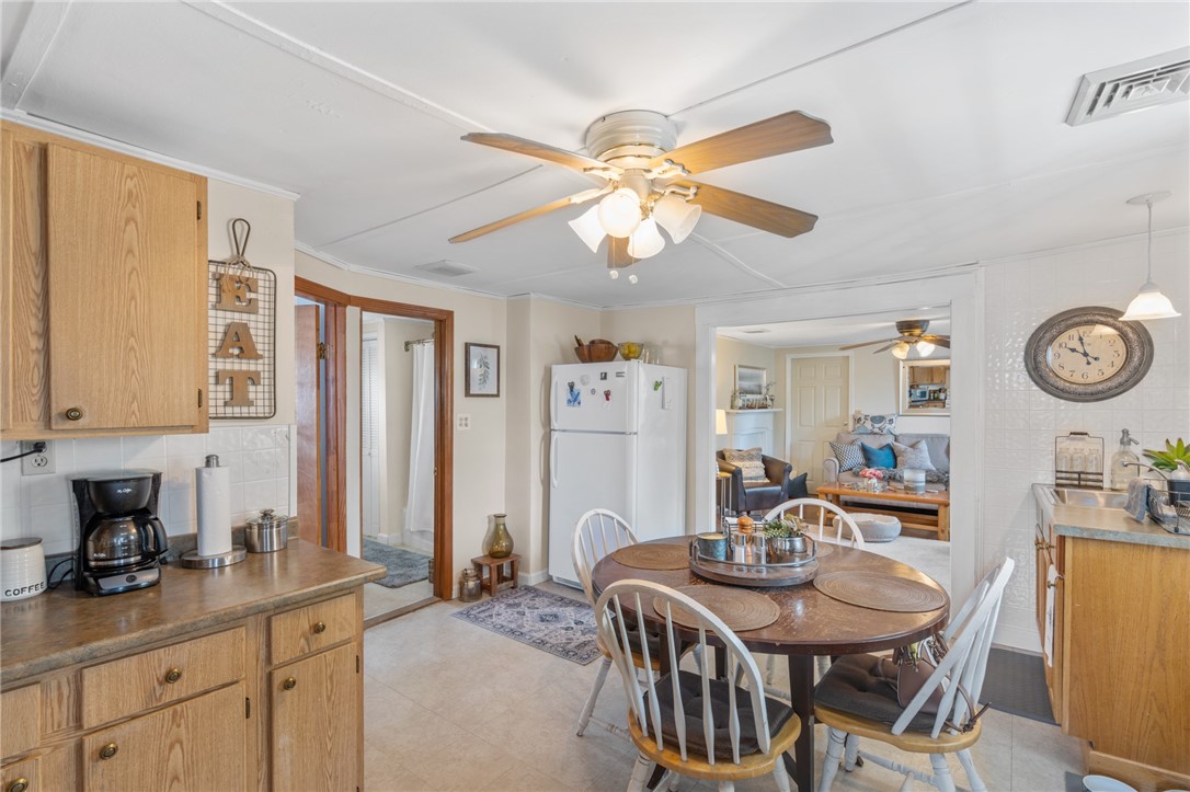 101 Water Street Warren, RI 02885 - Photo 13 of 49