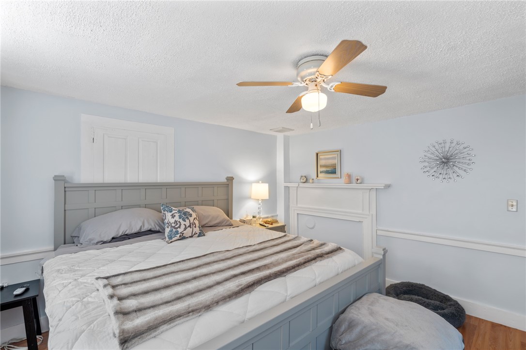 101 Water Street Warren, RI 02885 - Photo 15 of 49