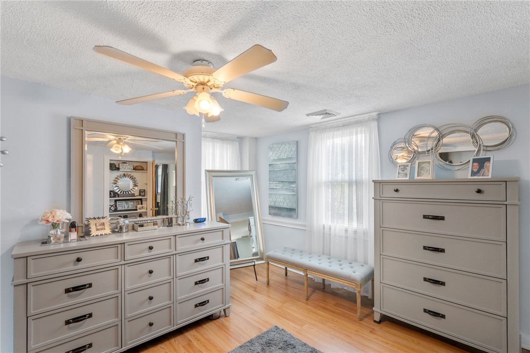 101 Water Street Warren, RI 02885 - Photo 17 of 49