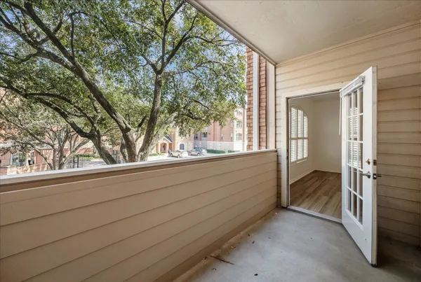 a view of outdoor space and living room