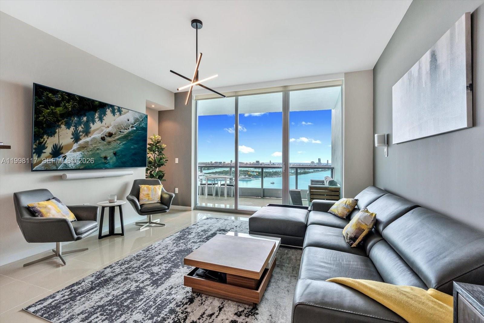 900 Biscayne Boulevard, Unit 3109 Miami, FL 33132 - Photo 1 of 51