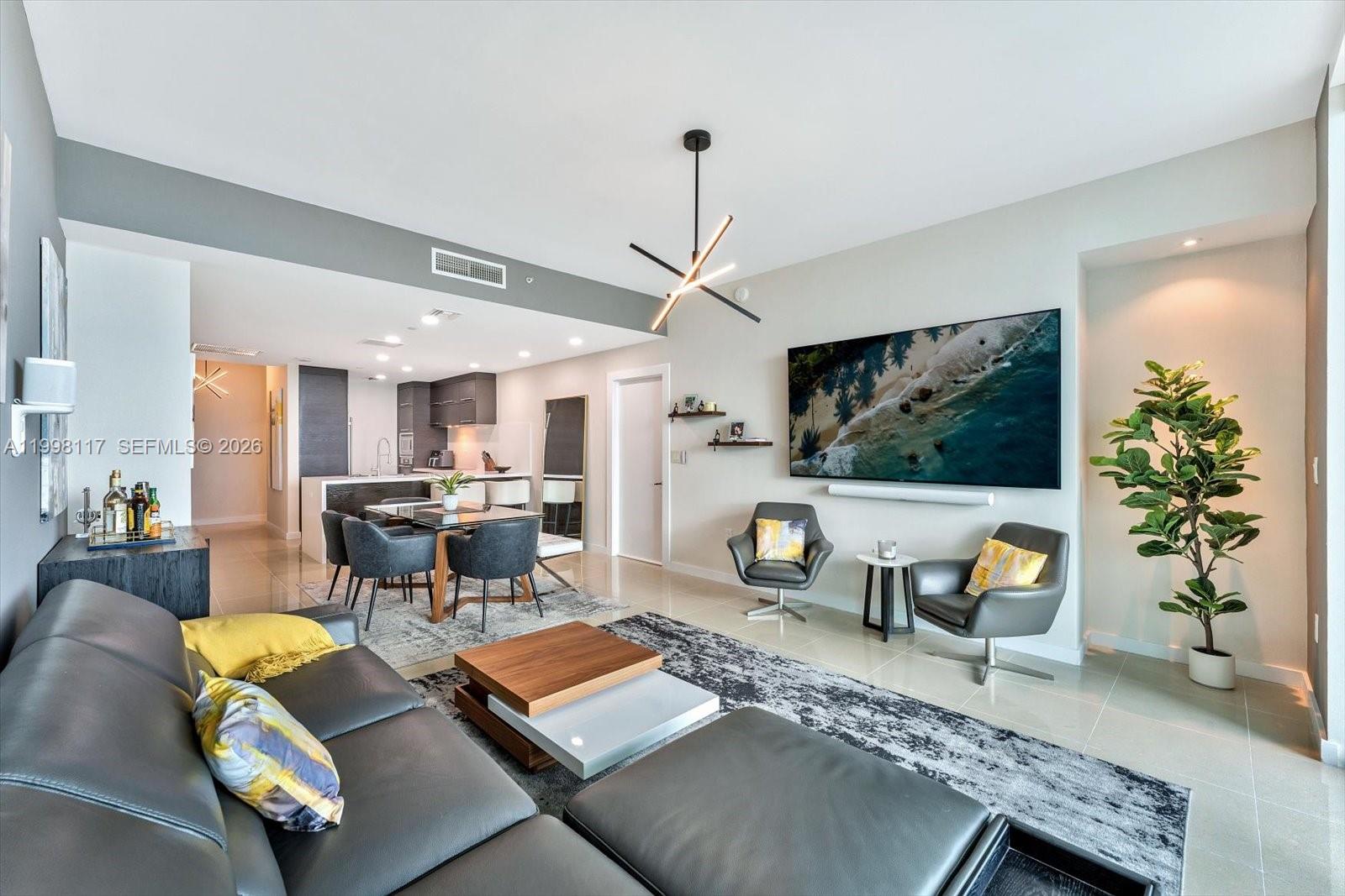 900 Biscayne Boulevard, Unit 3109 Miami, FL 33132 - Photo 11 of 51