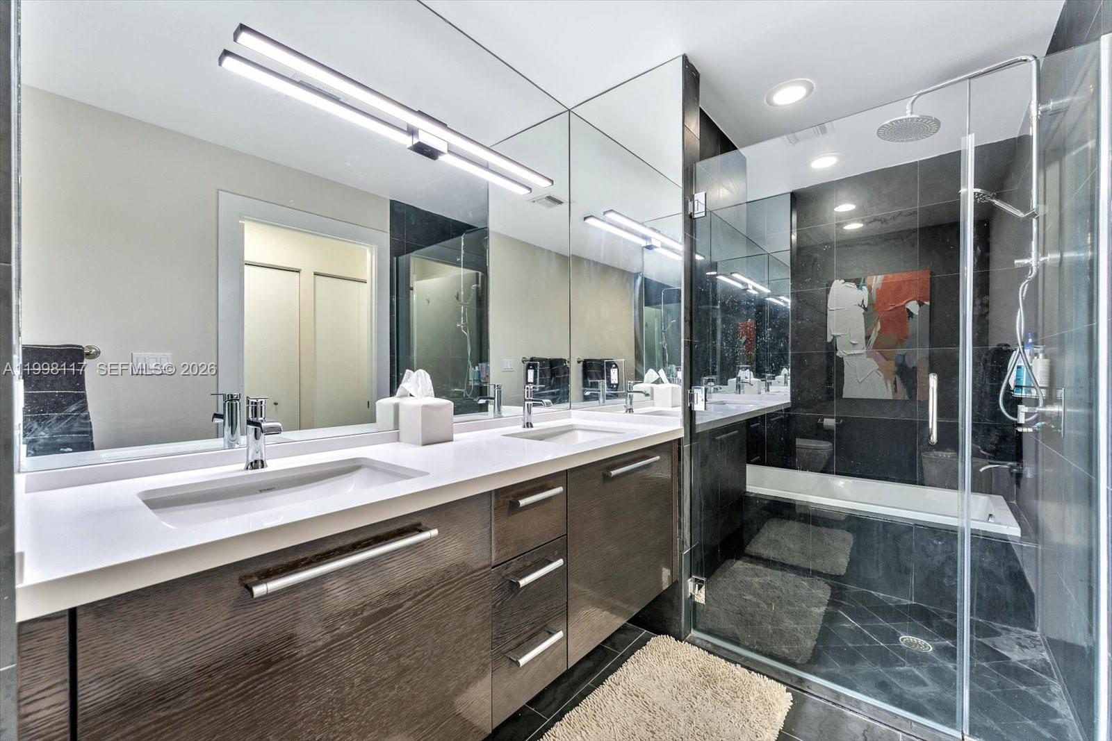 900 Biscayne Boulevard, Unit 3109 Miami, FL 33132 - Photo 17 of 51