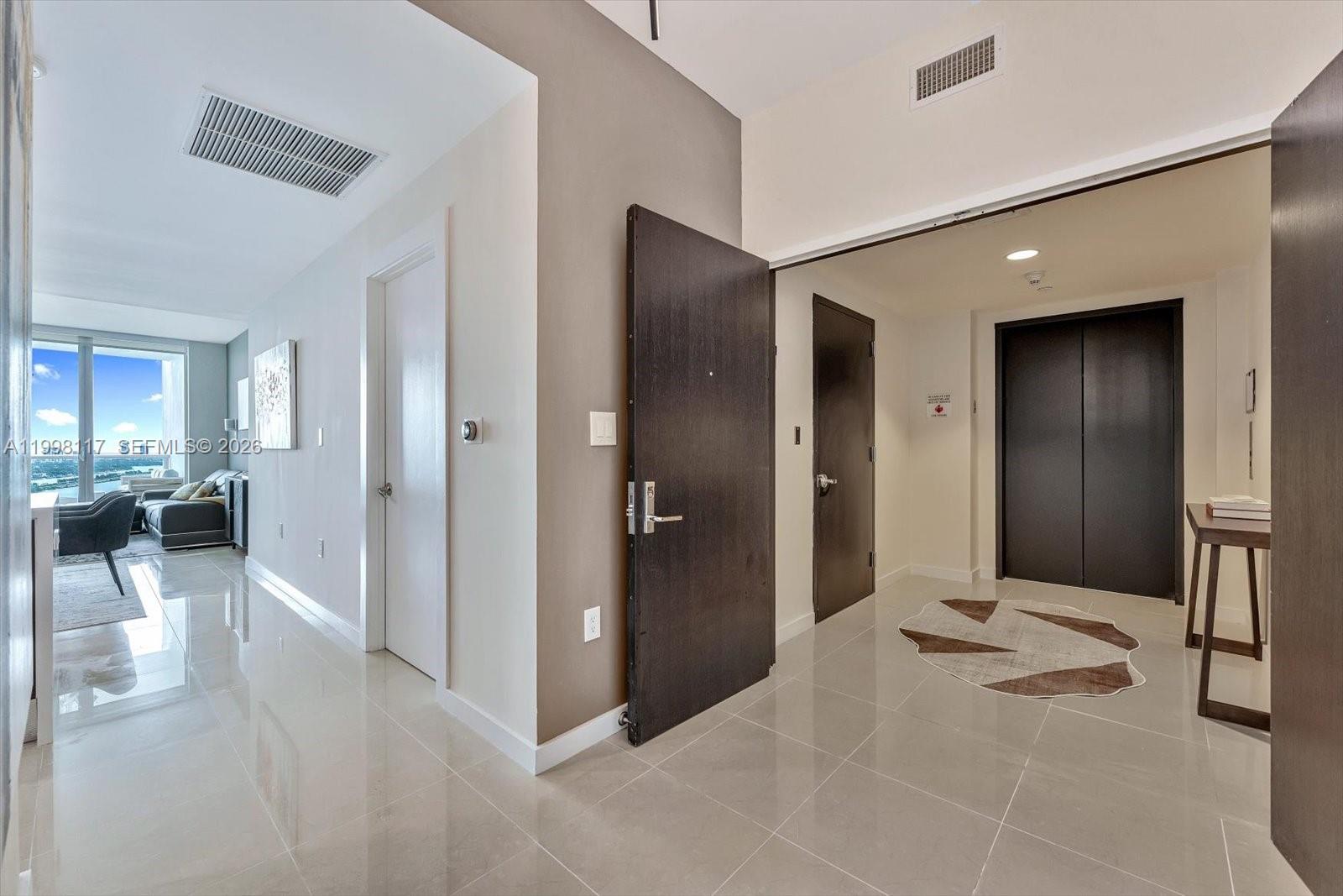 900 Biscayne Boulevard, Unit 3109 Miami, FL 33132 - Photo 18 of 51
